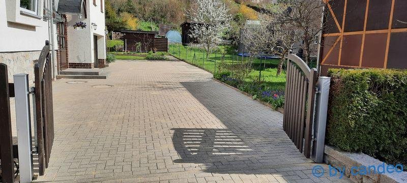 Bild einer gereinigten Terrasse in Nordbayern